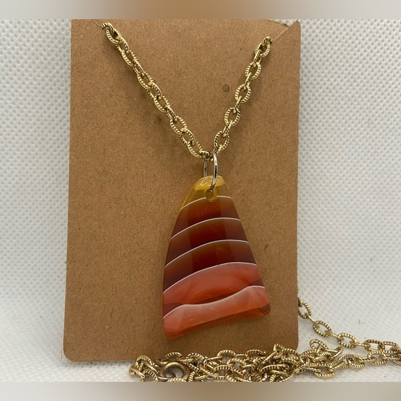 Chic Gold and Salmon Layered Resin Pendant Necklace - Picture 2 of 3